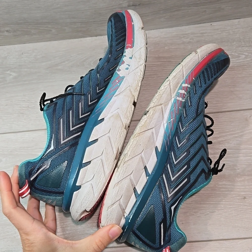 Hoka One One Womens Clifton 4 Athletic Running Sneakers shoes sz 10